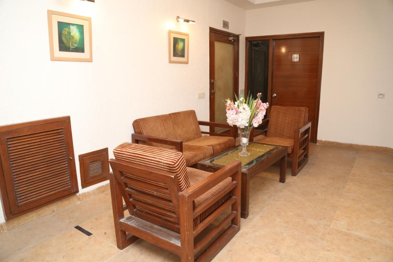 Chandīgarh Hotel H26 מראה חיצוני תמונה