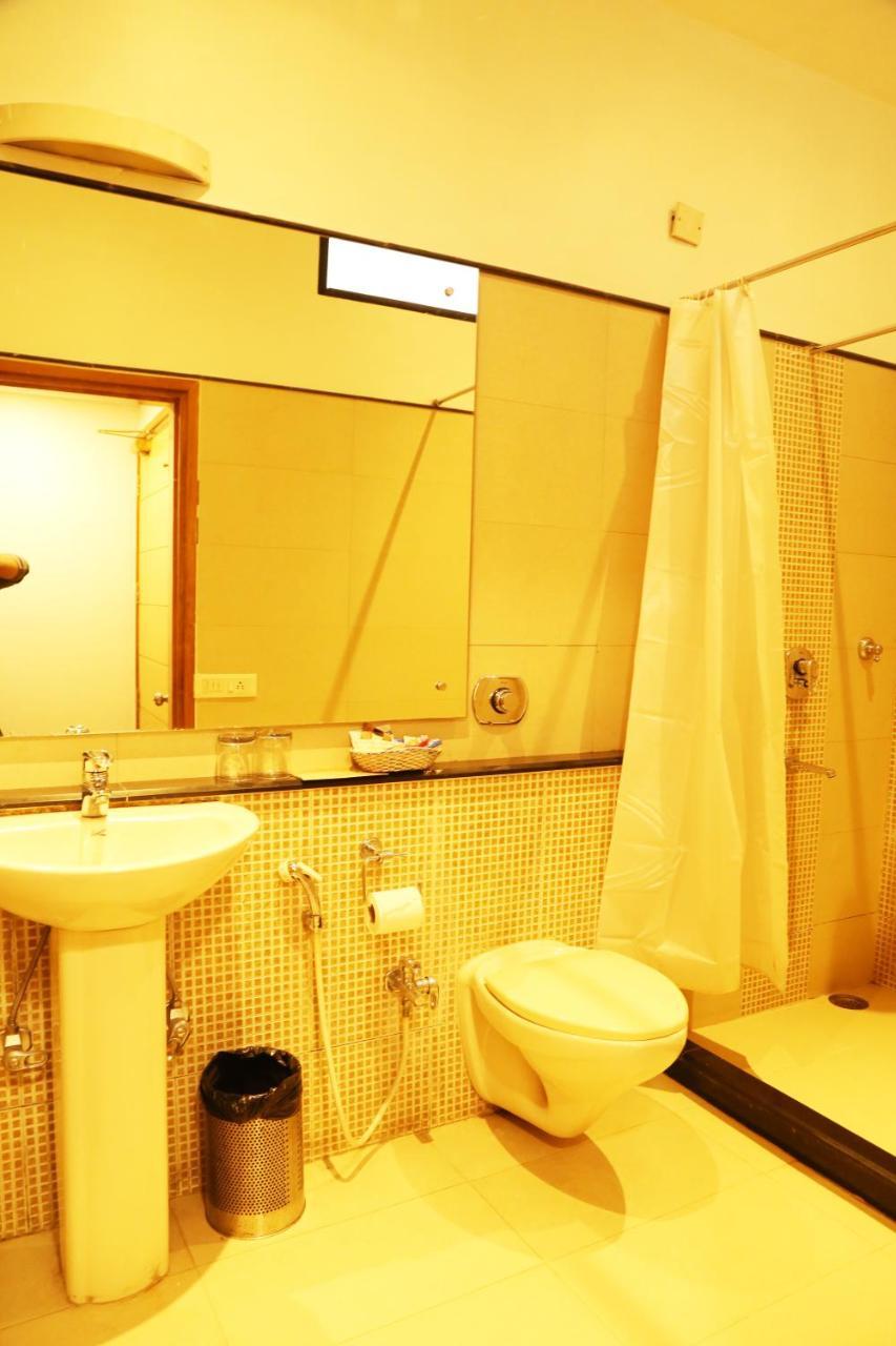 Chandīgarh Hotel H26 מראה חיצוני תמונה