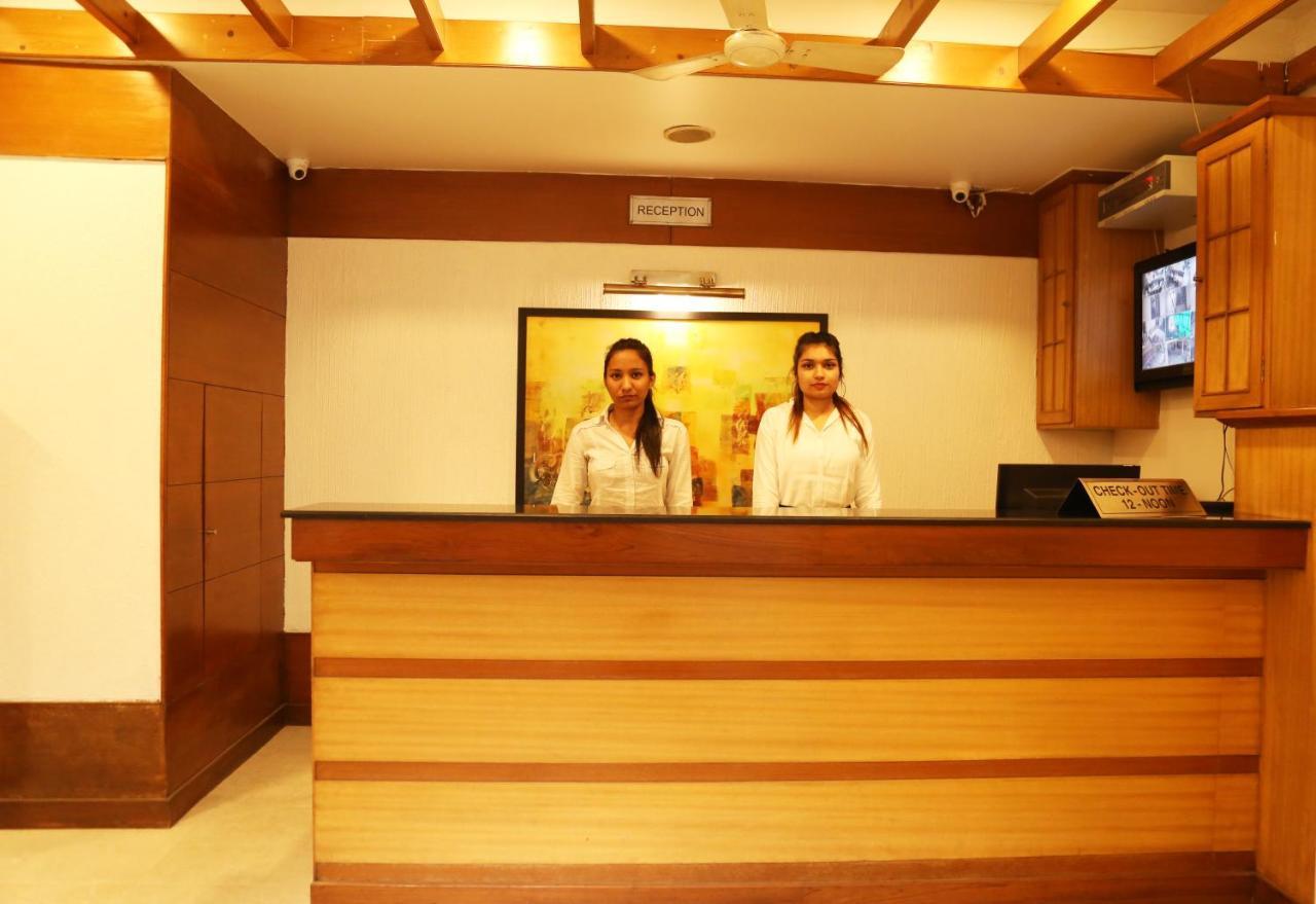 Chandīgarh Hotel H26 מראה חיצוני תמונה